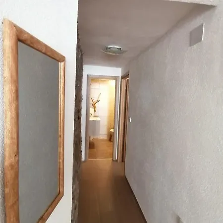 Lejlighed Mia Stivan