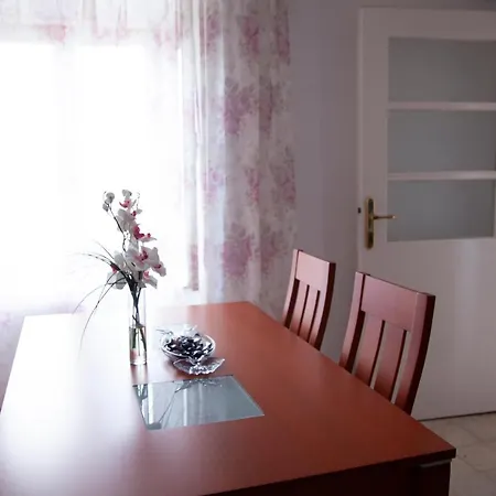 Lejlighed Mia Stivan